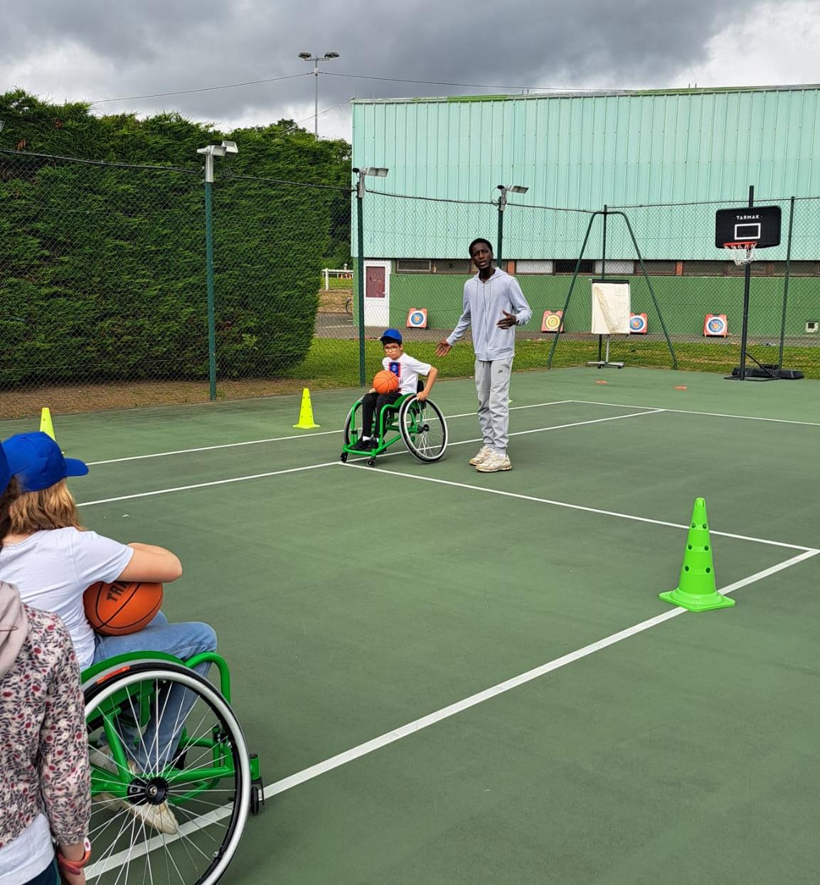 Basket Fauteuil – Initiation sportive et sensibilisation au handicap